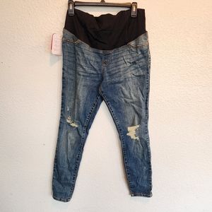Isabel Maternity by Ingrid & Isabel Distressed Jeans